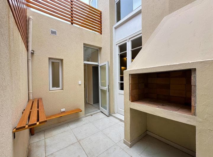 Casa de 3 Dorm. Reciclada con Patio y Parrillero en Lourdes - 2