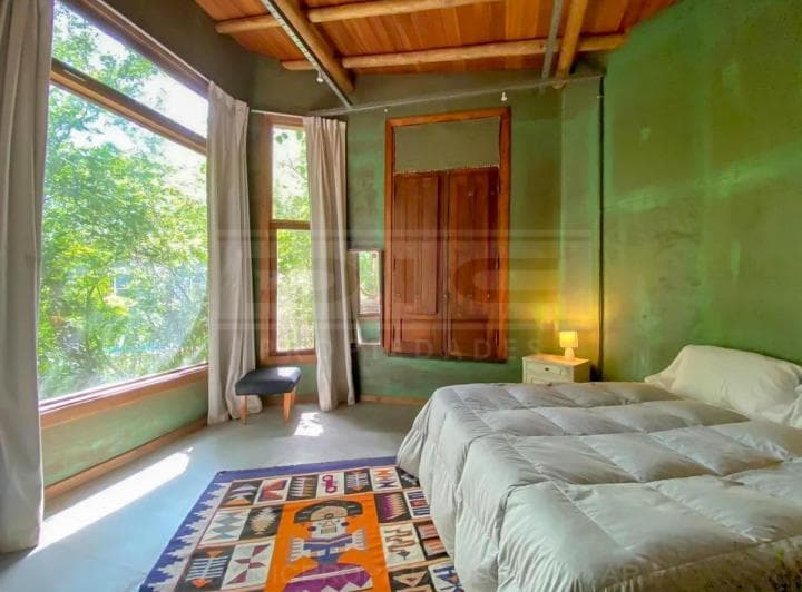 Casa 4 Dorm. Venta - Tigre - 2