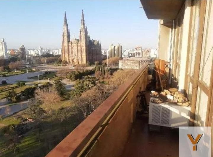 Departamento en Venta - 3 Dorm. 2 Baños - 86 m² - La Plata - 5