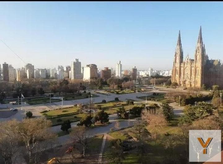 Departamento en Venta - 3 Dorm. 2 Baños - 86 m² - La Plata - 3