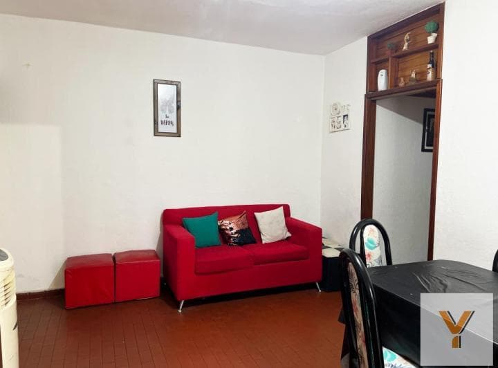Departamento en Venta - 3 Dorm. 1 Baño - 64 m² - Wilde - 4