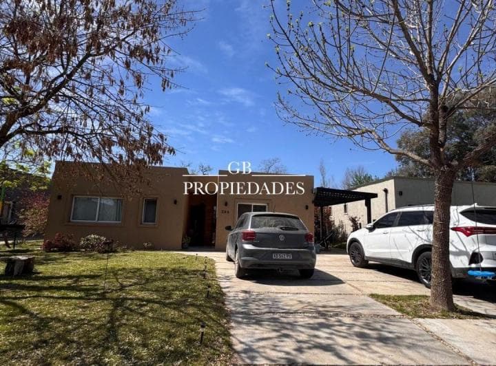 Venta de Casa 4 Ambientes en San Alfonso, Pilar - 5