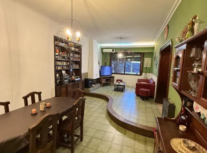 Casa 4 Ambientes con Garaje - Liniers - 4