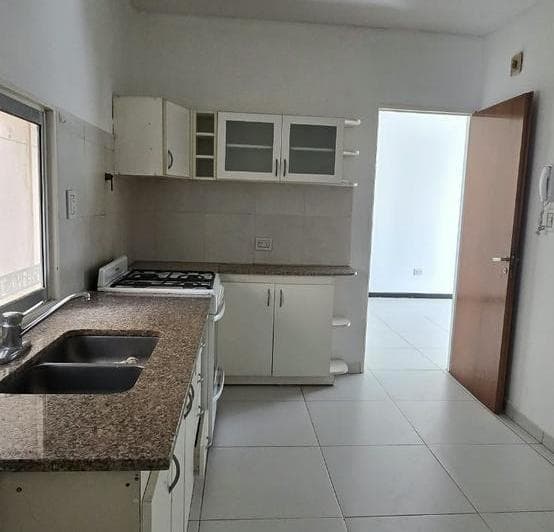 Departamento de Dos Dorm. con Cochera - 3