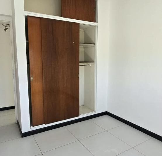 Departamento de Dos Dorm. con Cochera - 5