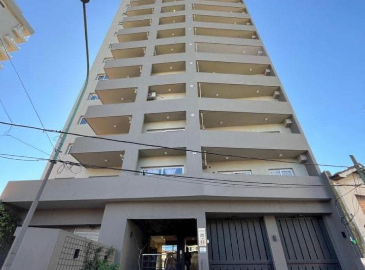 Monoambiente con Cochera en Venta Temperley - 2