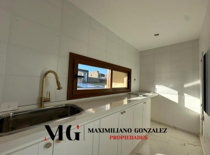 Casa Venta 6 Ambientes - Terralagos - 3