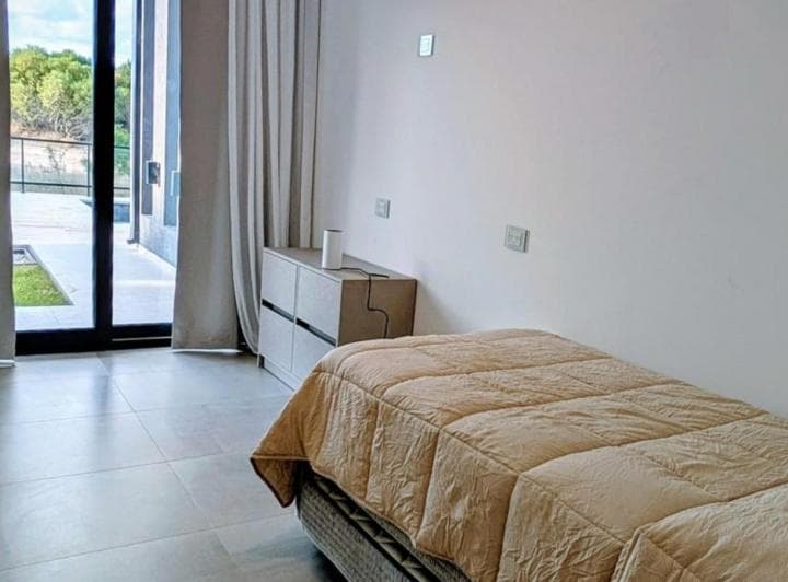 Casa en Venta - 5 Dorm. 4 Baños - Golf 2 - 4