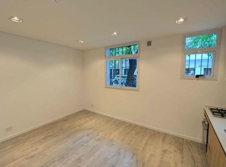 3 Amb Pb Al Frente Reciclado a Nuevo, Impecable, Zona Premium / Beauchef Al 400 m Parque Rivadavia - 3