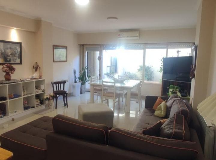 Departamento en Venta - 1 Dormitorio 1 Baño - Cochera - 113 m² - Coronel Dorrego - 4