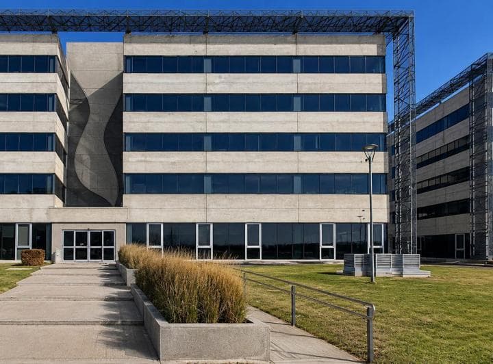Parque Empresarial Aeropuerto | Oficinas Premium de 217 m² - 3