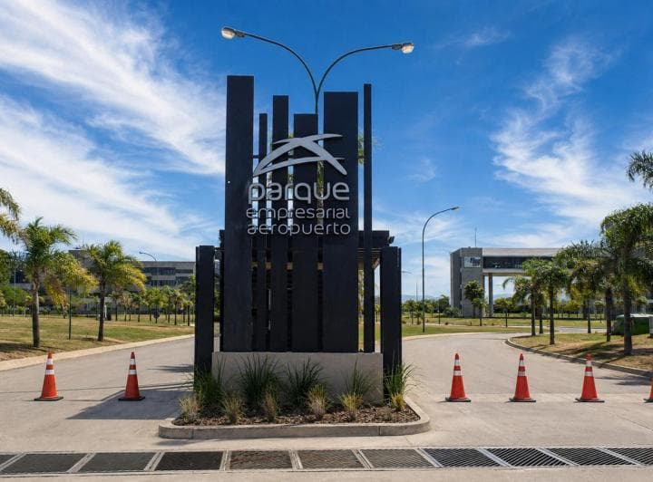 Parque Empresarial Aeropuerto | Oficinas Premium de 217 m² - 2