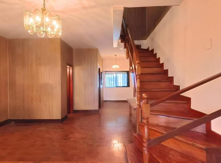 Venta Casa Duplex 3 Dorm. Quincho Martínez - 5