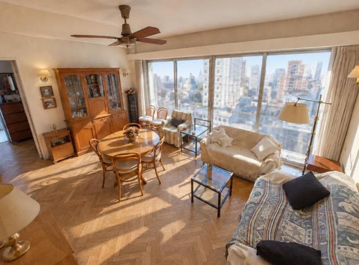 Luminoso Semipiso de 4 Amb. C/ Vista Abierta a Renovar - Excelente Ubicación - 5