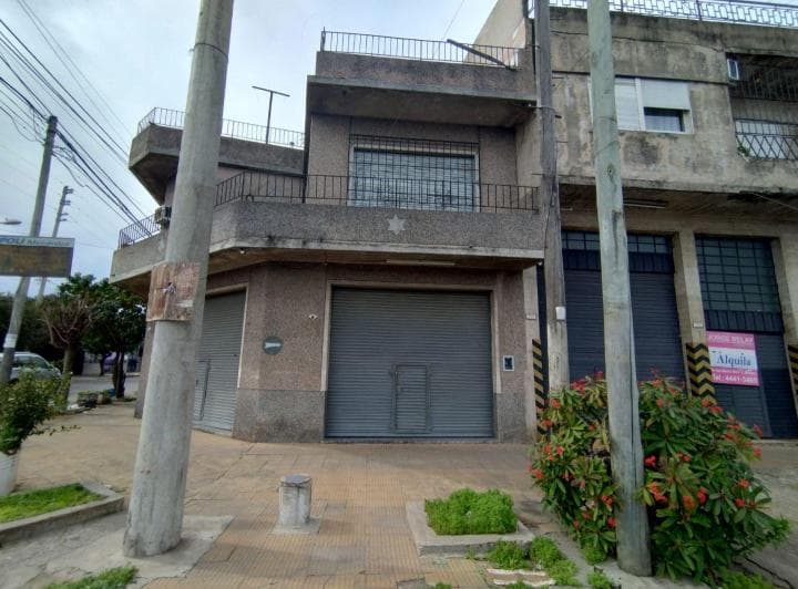 Departamento 5 Ambientes 2 Dorm.. | Australia Al 3500 - 2