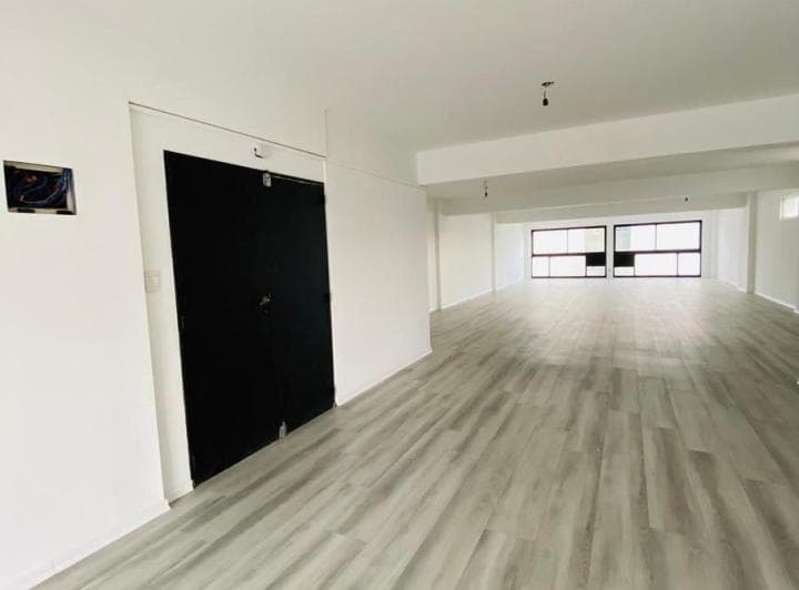 Oficina en Venta - 2 Baños - Balvanera - 3