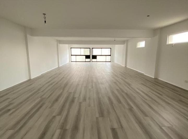 Oficina en Venta - 2 Baños - Balvanera - 2