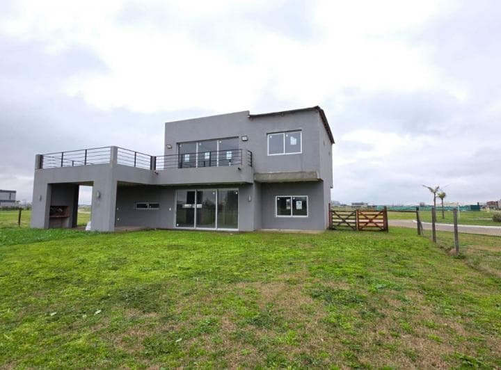 Oportunidad Casa a Terminar La Alameda en Venta - 2