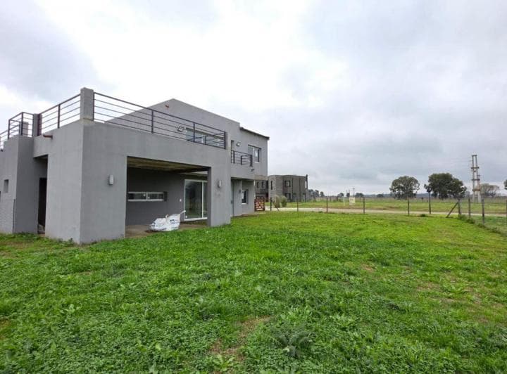 Oportunidad Casa a Terminar La Alameda en Venta - 4