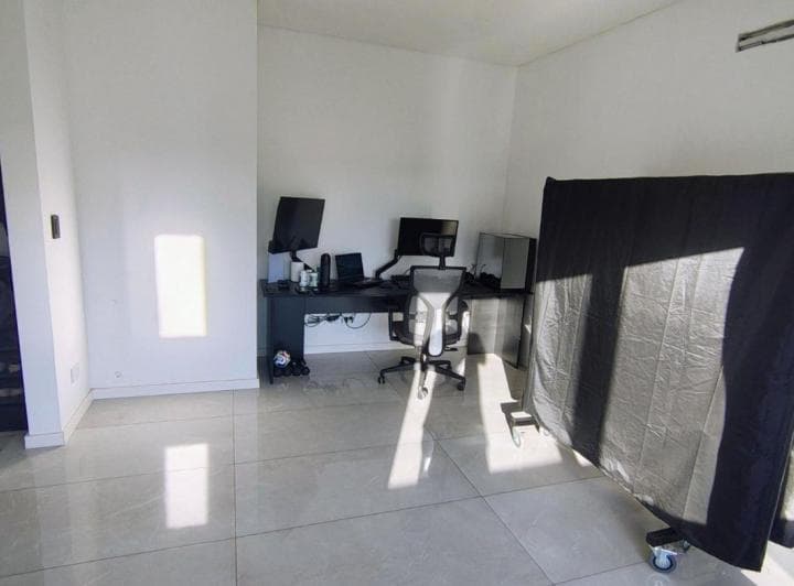 Casa 5 Ambientes en Venta Presidente Peron Barrio La Alameda - 4