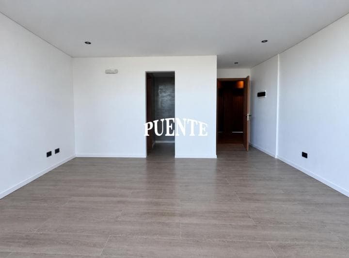 Oficina en Nuevo Centro Entre Pueblos, San Vicente - 2