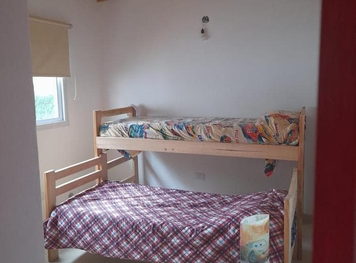 PH en Venta - 2 Dorm. 1 Baño - Cochera - 70 m² - Aguas Verdes - 3