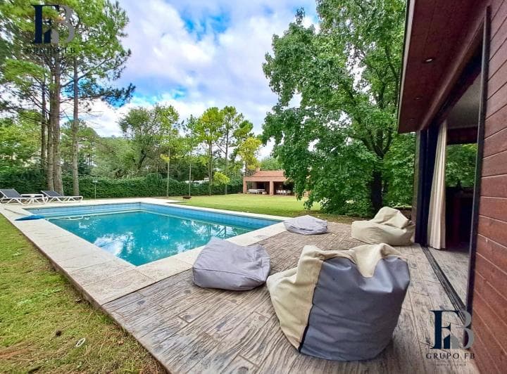 Casa en Villa Allende Lomas 3 Dor. y Pileta - 4