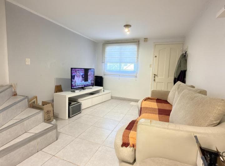 Duplex 3 Ambientes con Cochera en Ranelagh, Sobre Calle 32 Al 3500 - 2