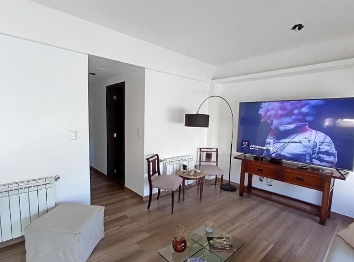 Venta Departamento 3 Ambientes con Balcón Aterrazado y Cochera en Banfield - 4