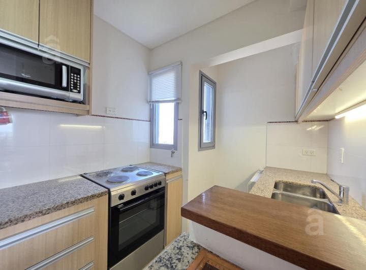 Departamento en Villa Ballester - Venta - Tres Ambientes C/ Cochera - Centrico. - 3