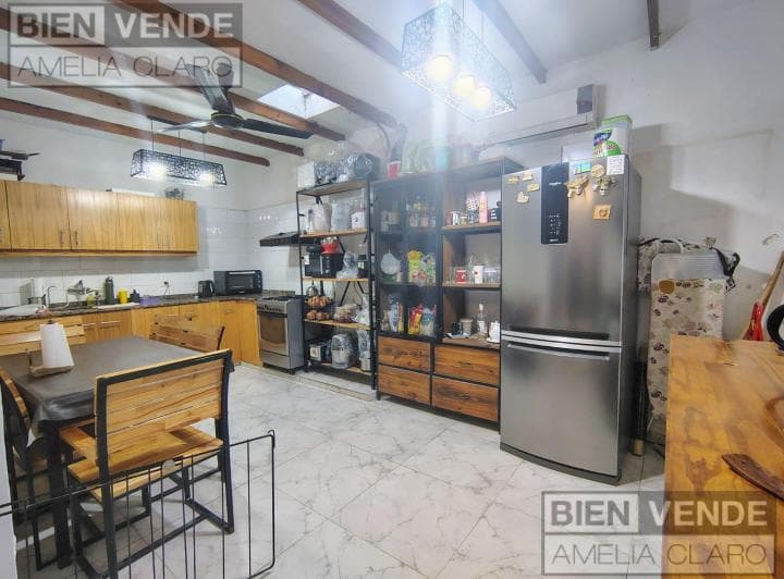 Venta Amplio PH 4 Ambientes en Dos Plantas con Terraza — Belgrano - 4