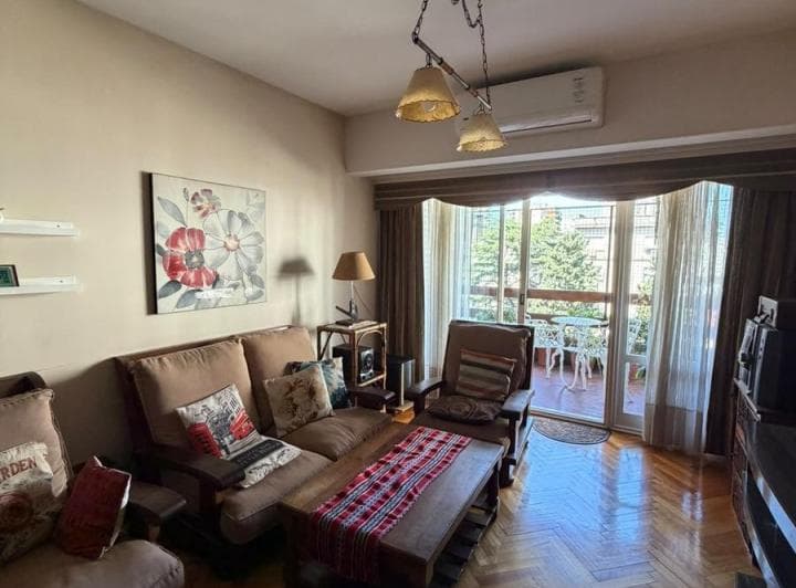 Venta Departamento de 5 Ambientes con Espacio Guardacoches - 3