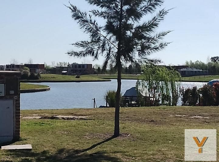 Terreno en Venta - 787 m² - Escobar - 4