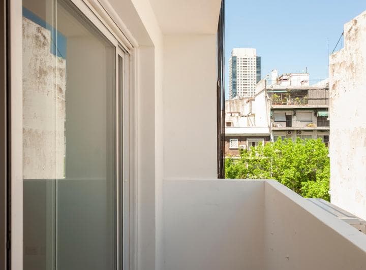 Venta – Departamento de 4 Ambientes Reformado en Santa Fe y Salguero - 3