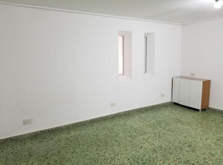 Departamento PH por Pasillo - 3 Ambientes en San Martín - 5