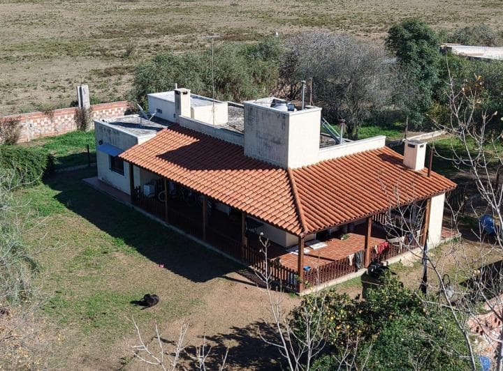 Chacra de 3.2 Ha en Colonia Caroya | 2 Casas, Riego y Superficie Arrendada - 2
