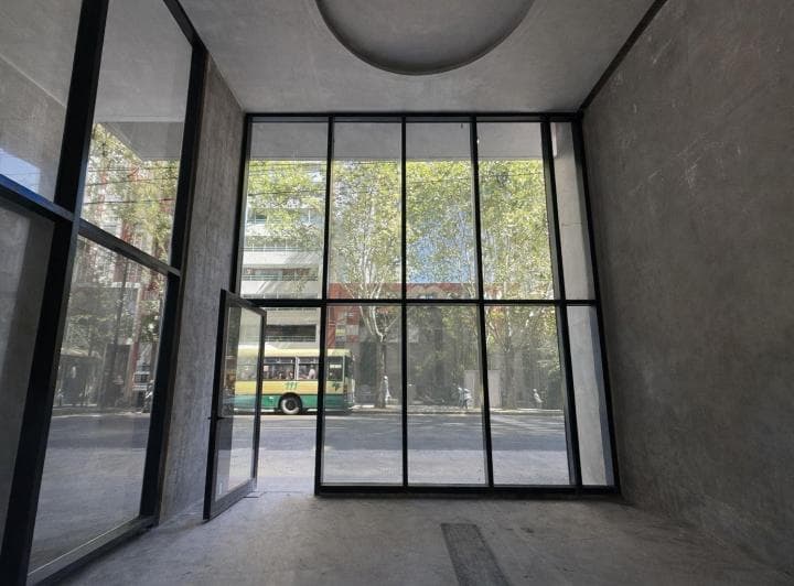 Local a Estrenar en Alquiler – Av Santa Fe 3600 – 360 m² - Palermo - 4