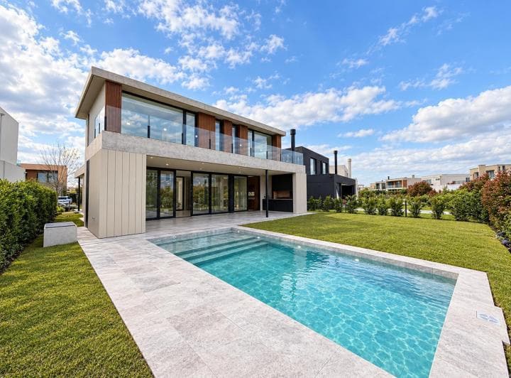 Venta de Exclusiva Casa Moderna, Carpinchos / Nordelta - 3