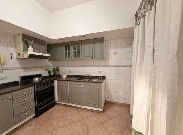 Casa en Valentin Alsina - 5