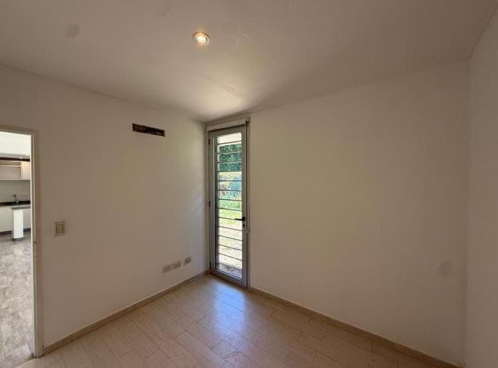 Departamento Dos Ambientes Patio Nuevo Quilmes Externo en Venta - 5