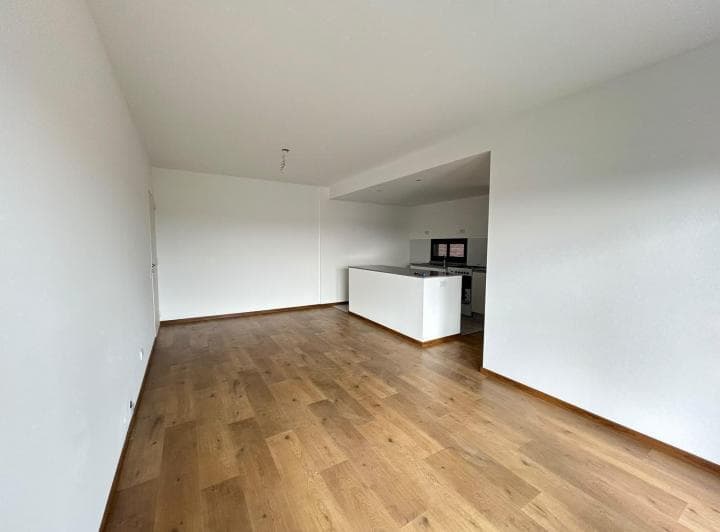 Alquiler Departamento 2 Dorm. con Cochera Fisherton - 2