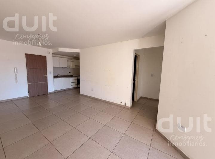 Departamento de un Dormitorio y Medio en Nueva Cordoba - 5