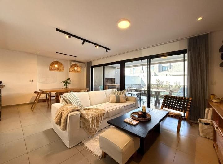 Venta Duplex 3 Dorm. con Pileta Greenville 2 - 3