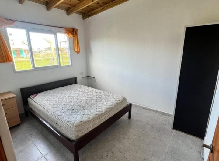 Casa 2 Departamentos a La Venta - 2 Dorm. 1 Baño - 405 m - Santa Clara del Mar - 2