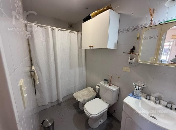 Departamento 4 Ambientes en Venta en Barrio Parque Bernal! con Cochera. Excelente Estado! - 5