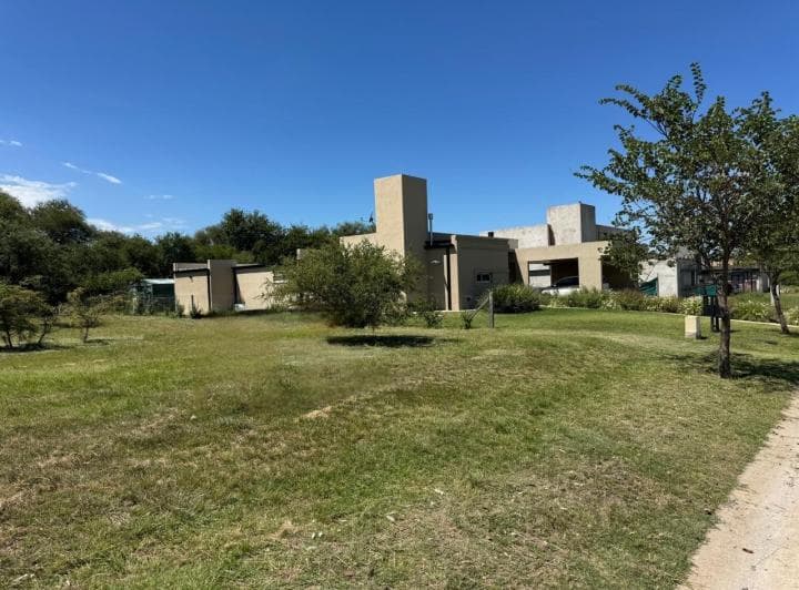 Venta Lote Bº La Cercania Usd 69.999 con Posibilidad de Financiacion - 2