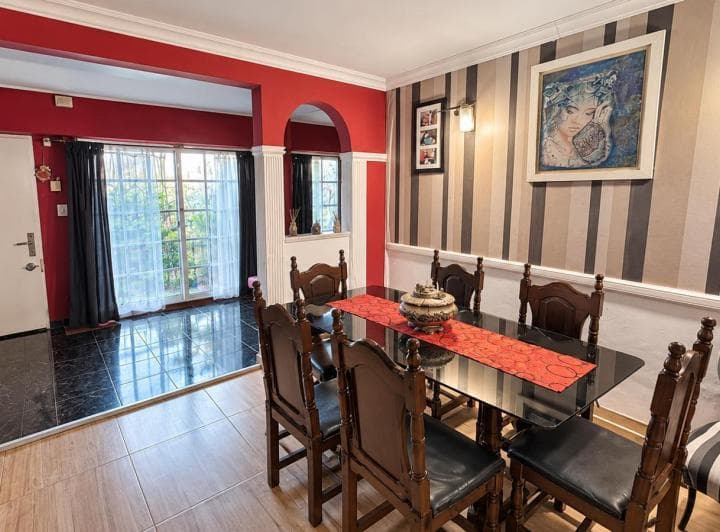 Venta Casa San Miguel, 3 Dorm., Quincho y Parrilla, Estacionamiento 2 Autos PH a La Calle - 5