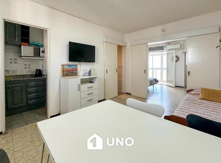 Departamento 1 Dormitorio con Vista Panorámica Al Río. Apto Crédito. - 3