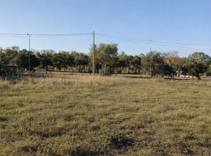 Venta de Terreno Zona Centenario - 4