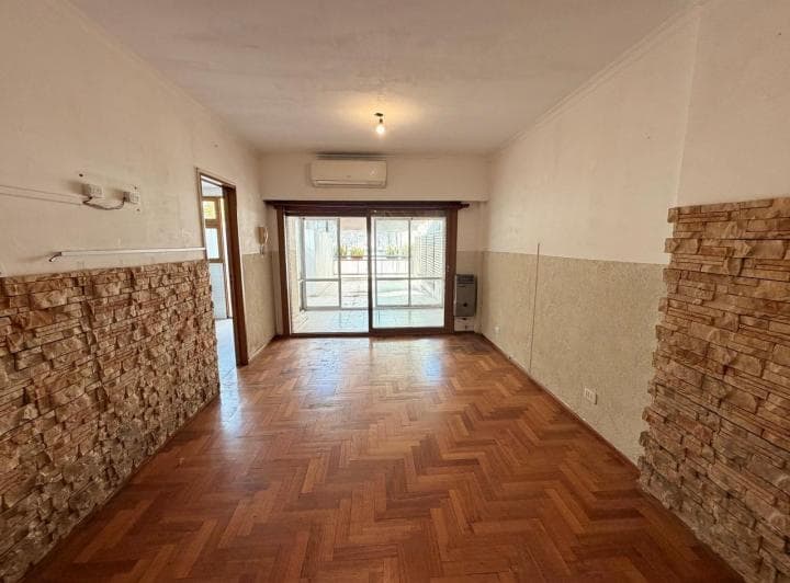 Venta Departamento Monoambiente con Cochera y Terraza en Almagro - 2
